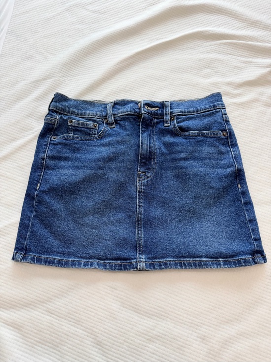 Calvin Klein Dresses & Skirts - Calvin Klein Classic Blue Denim Skirt